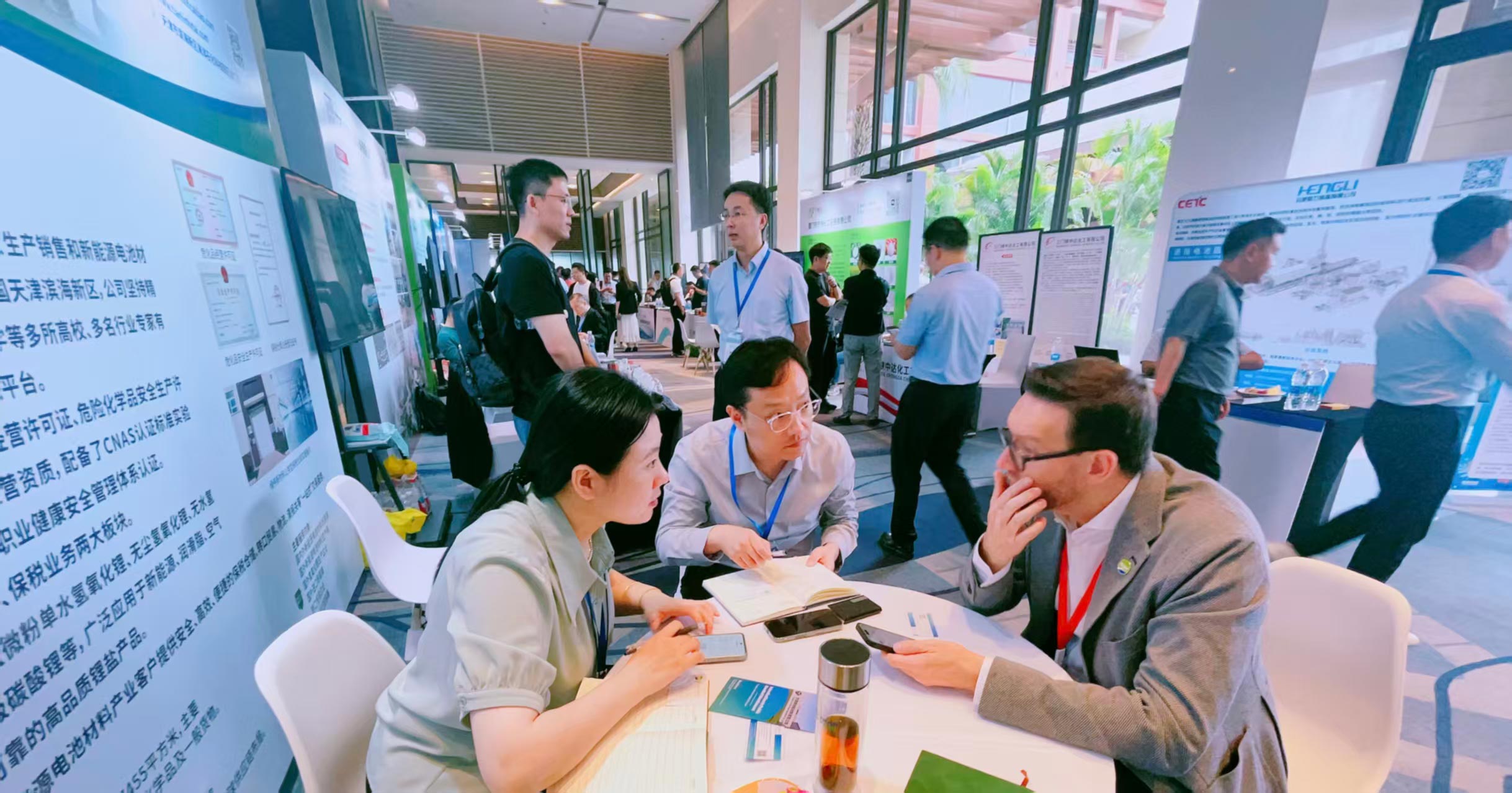 Luwei New Materials appeared at the lithium battery industry event with core services